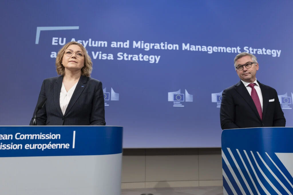 UE aposta na diplomacia migratória: restrição de vistos para países que não cooperam nos repatriamentos