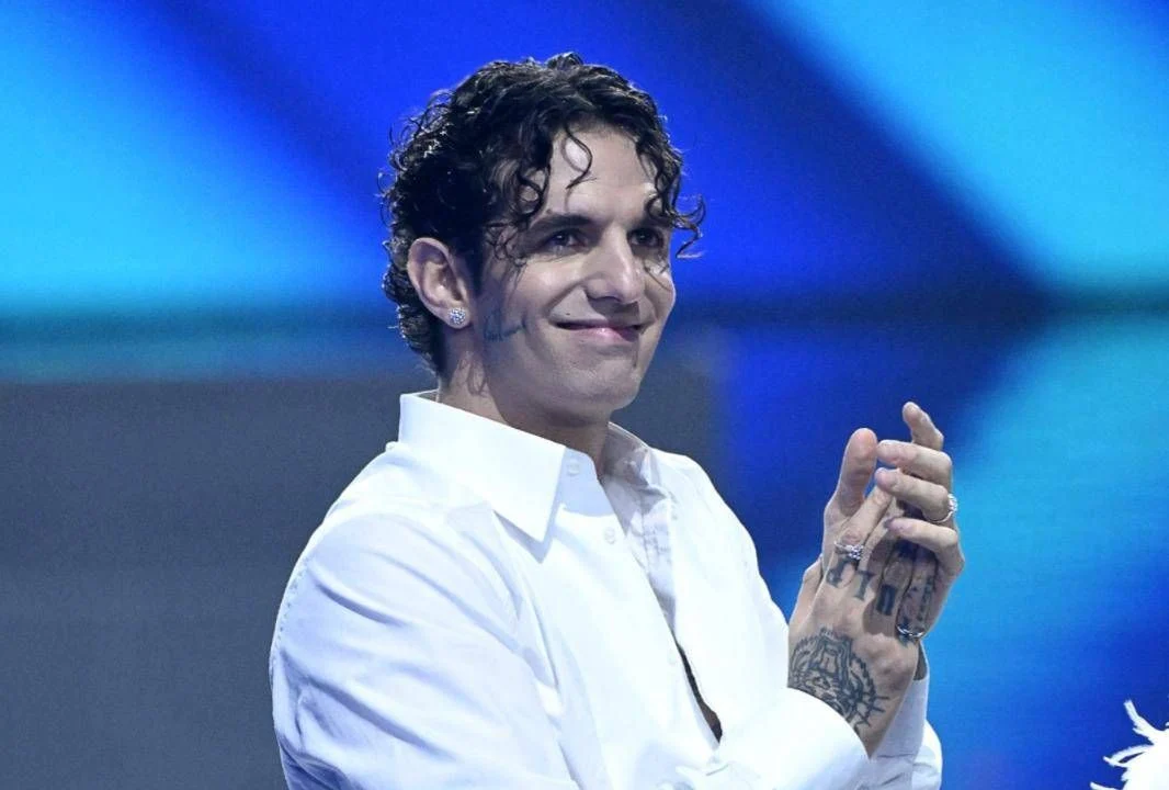Achille Lauro será co-condutor da segunda noite de Sanremo 2026, anuncia Carlo Conti