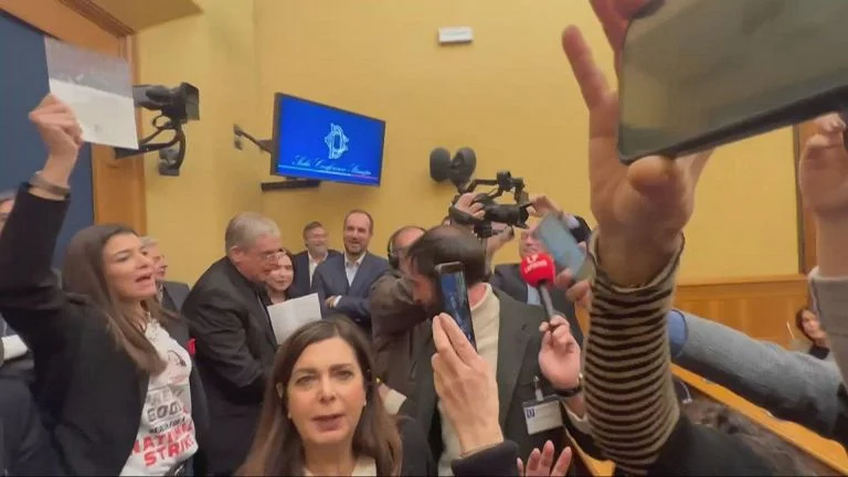 Montecitorio, annullate "tutte le conferenze stampa di oggi per ordine pubblico" — rainews.it