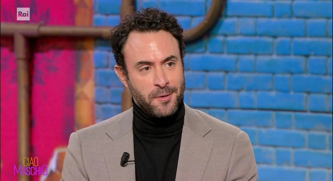 Alessio Vassallo revela infância marcada pelo silêncio, bullying e a luta contra a dependência do jogo