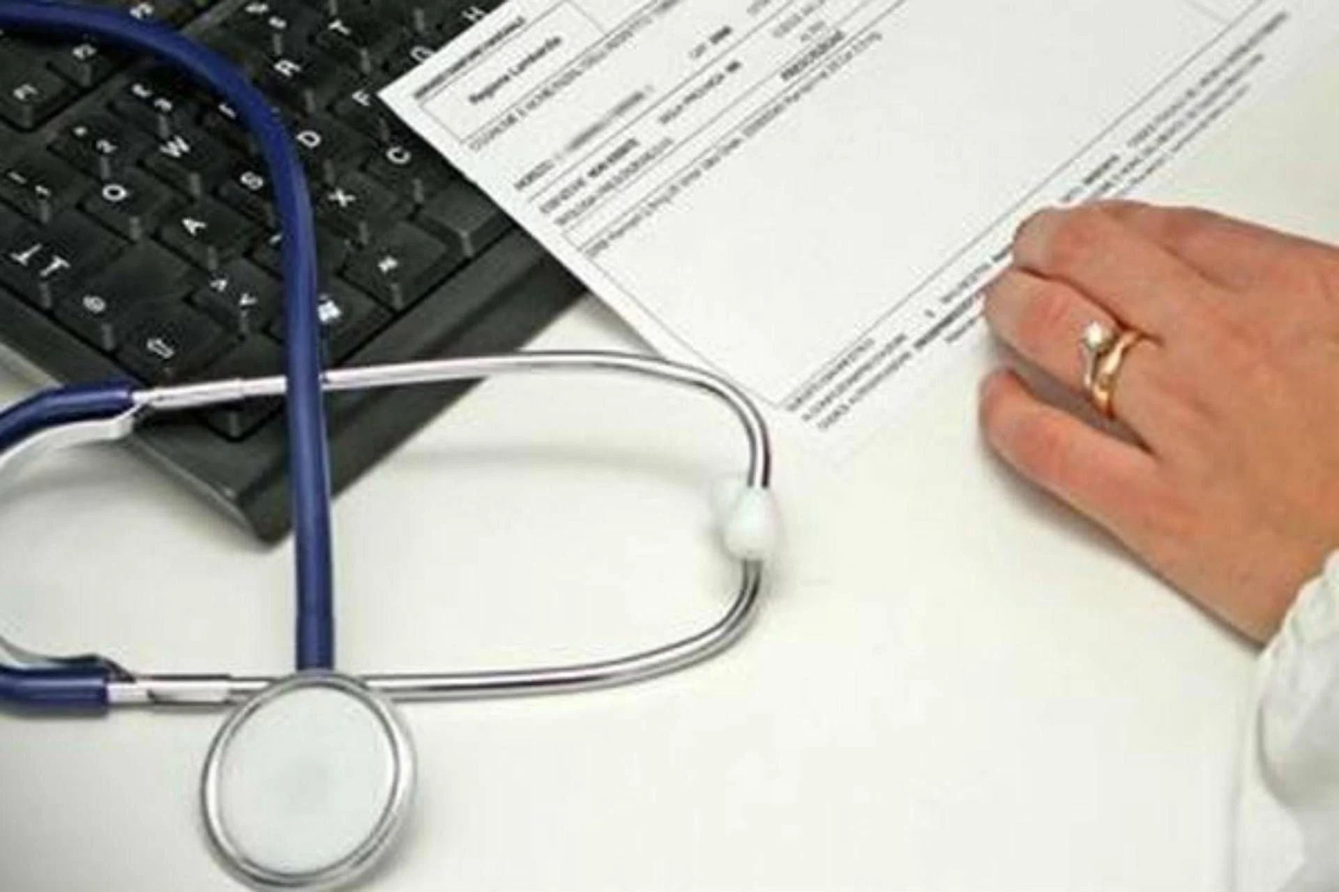 Lazio altera validade das prescrições médicas a partir de 1º de fevereiro para reduzir filas e atrasos