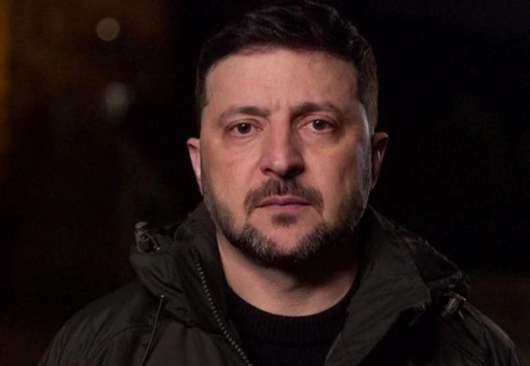 Kiev, 2 vittime in raid russo a Dnipro. Zelensky, contiamo su nuovi colloqui la prossima settimana — rainews.it