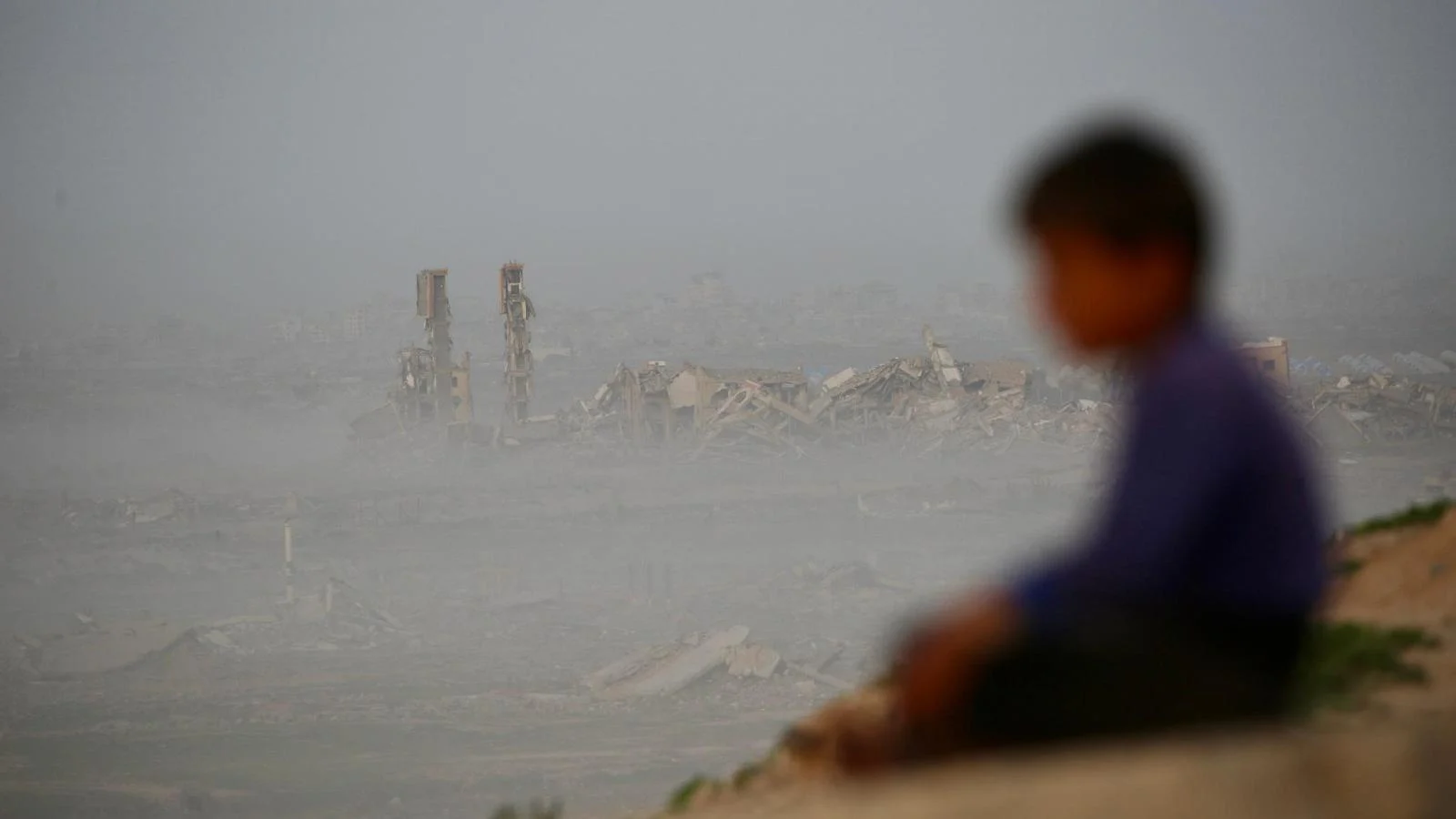 Rafah reabre parcialmente: limites rigorosos e proposta dos Emirados para gerir Gaza