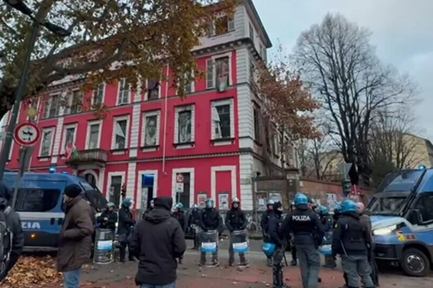 Governo acelera pacote de segurança após distúrbios em Turim; vertice em Palazzo Chigi