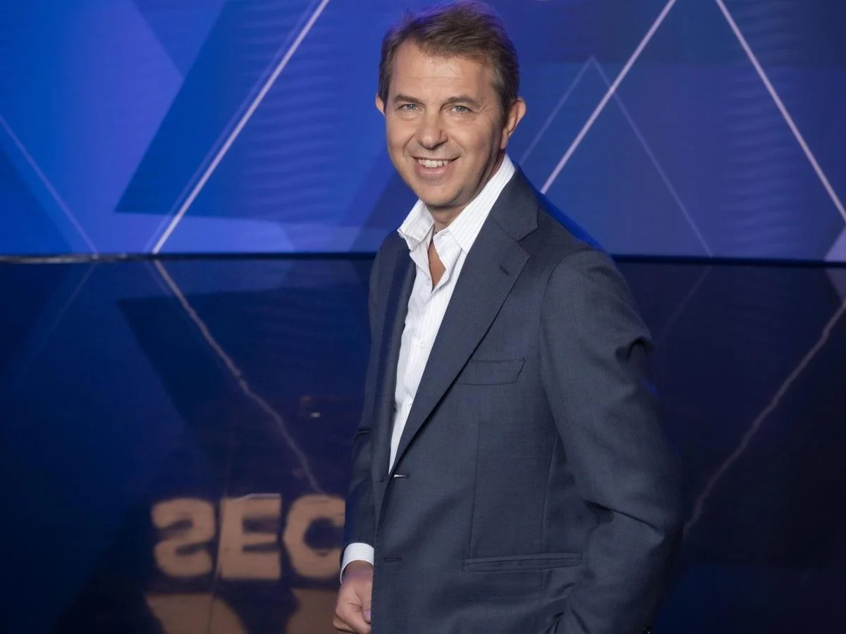 Giorgino traz jovens ao estúdio para debater política, economia e espetáculo em nova temporada do XXI Secolo