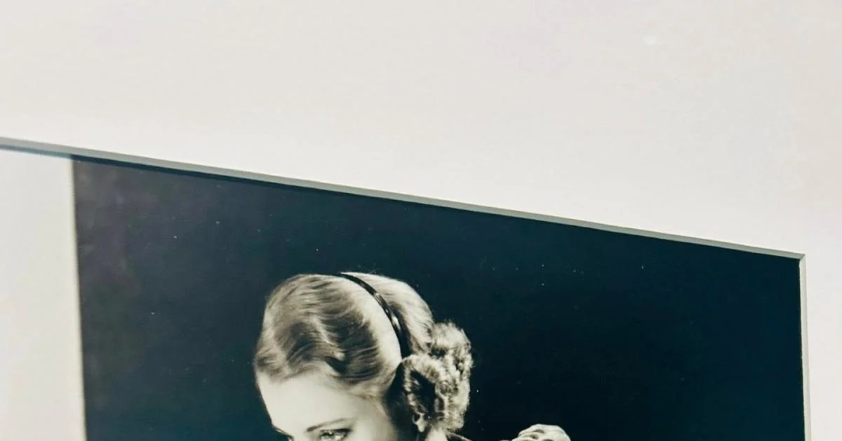 Lee Miller em Torino: a fotógrafa que cruzou moda, surrealismo e o abismo da guerra