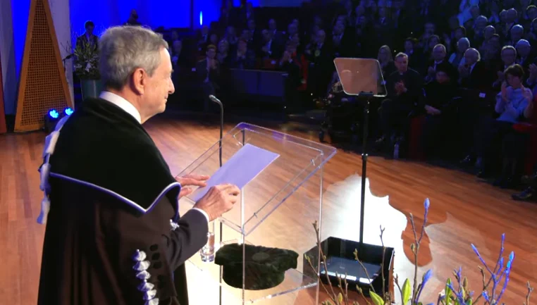 Draghi exige os 'Estados Unidos da Europa' e pede transição de confederação para federação