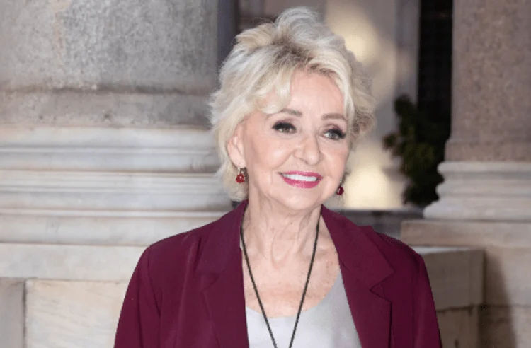 Enrica Bonaccorti, o abraço de Renato Zero e o gesto que virou símbolo de afeto em Roma