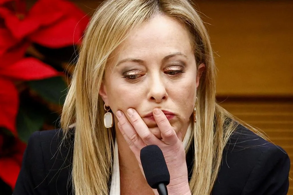 Incerteza de Meloni: Eleições Europeias em Pauta