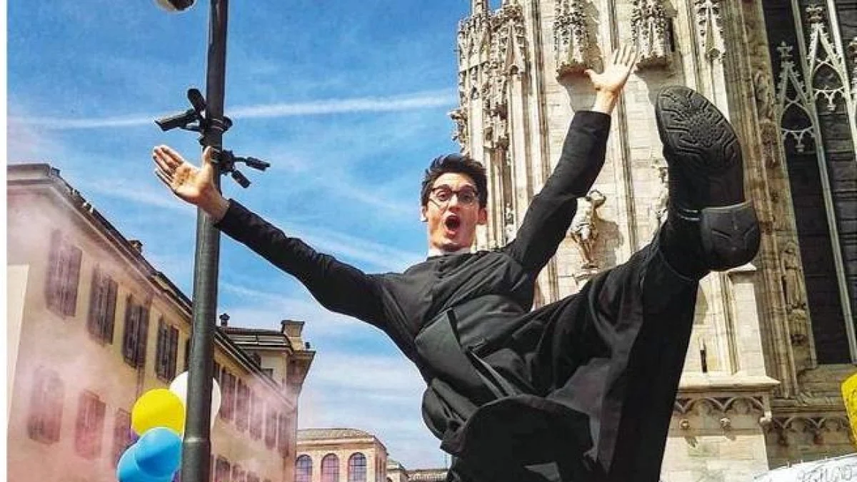 Ravagnani, o padre-influencer que trocou o altar pelo Instagram