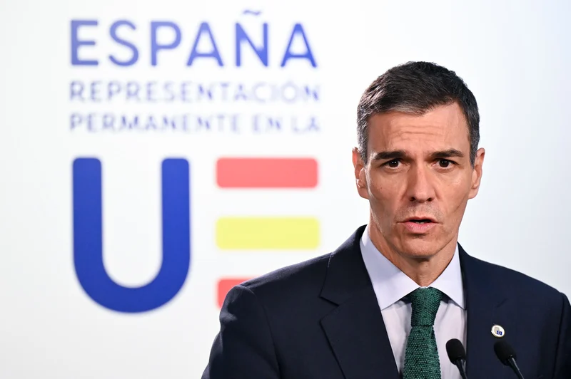 Espanha integra coalizão dos “volenterosi digitais” e propõe proibição de redes sociais para menores de 16 anos