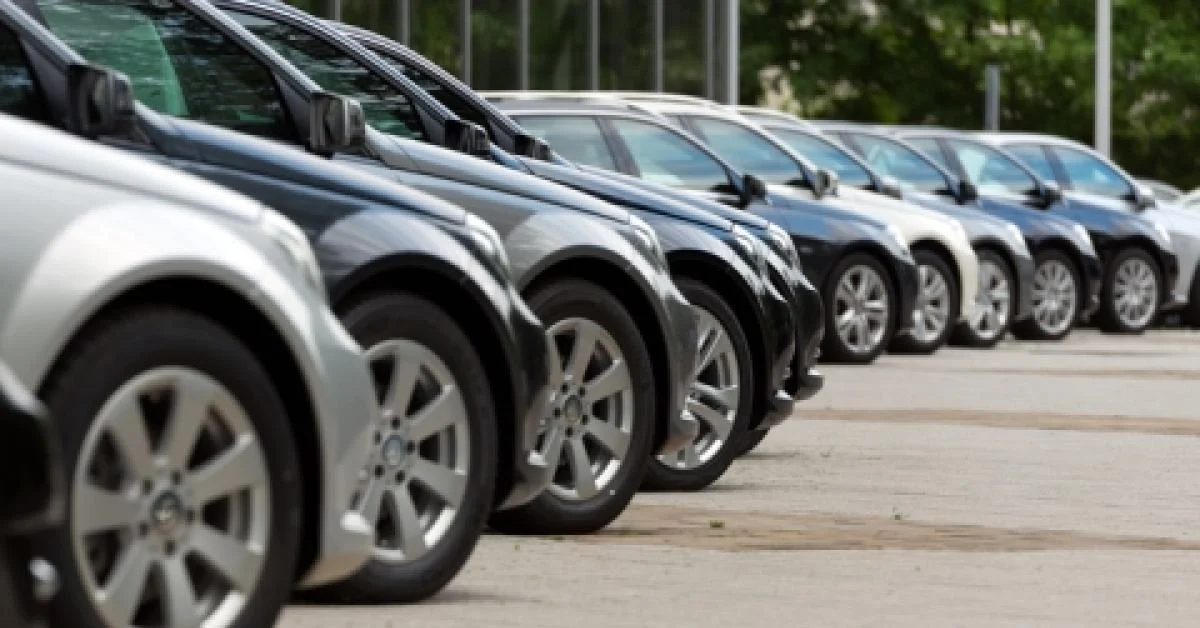 Indústria automobilística europeia em risco: China, EUA e custos internos, urge uma estratégia 'Made in Europe'