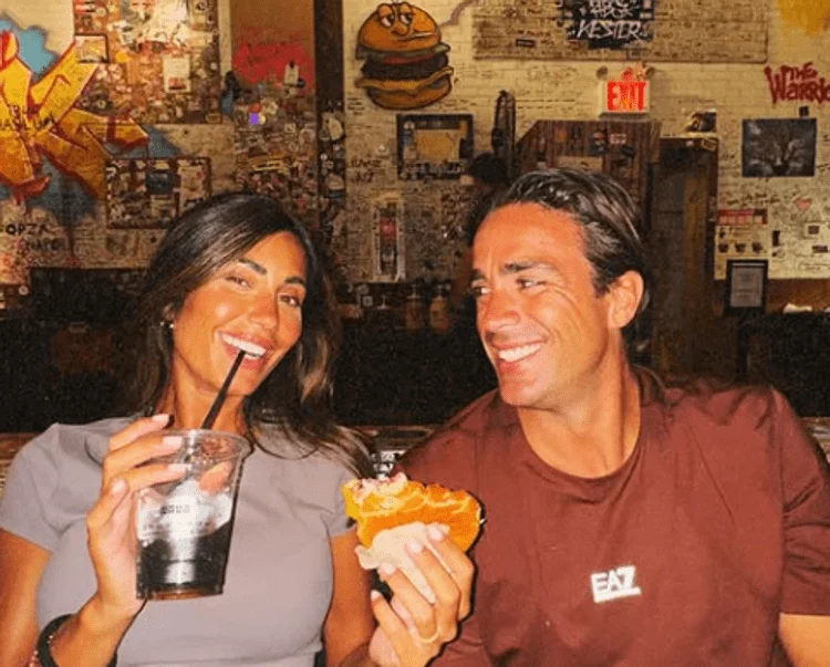 Matri assina poesia em rima baciata para Federica Nargi pelos 36 anos