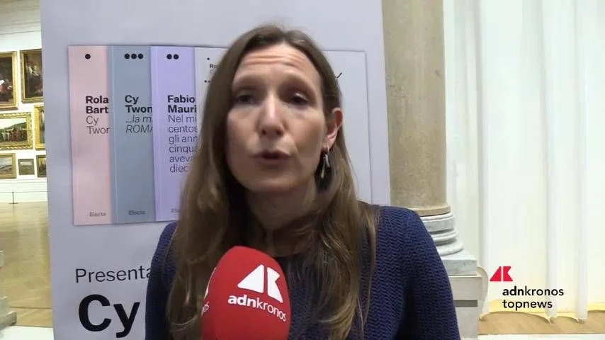 Cofanetto sobre Cy Twombly em Roma é apresentado na Galleria Nazionale: três livros que reconstroem uma época