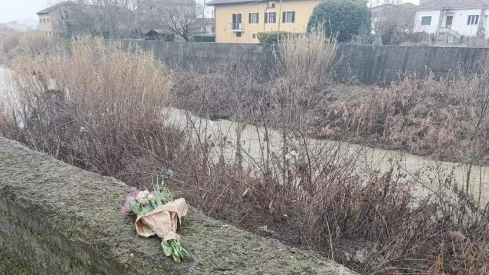 17 anos encontrada morta em Nizza Monferrato: procuradoria abre inquérito por homicídio