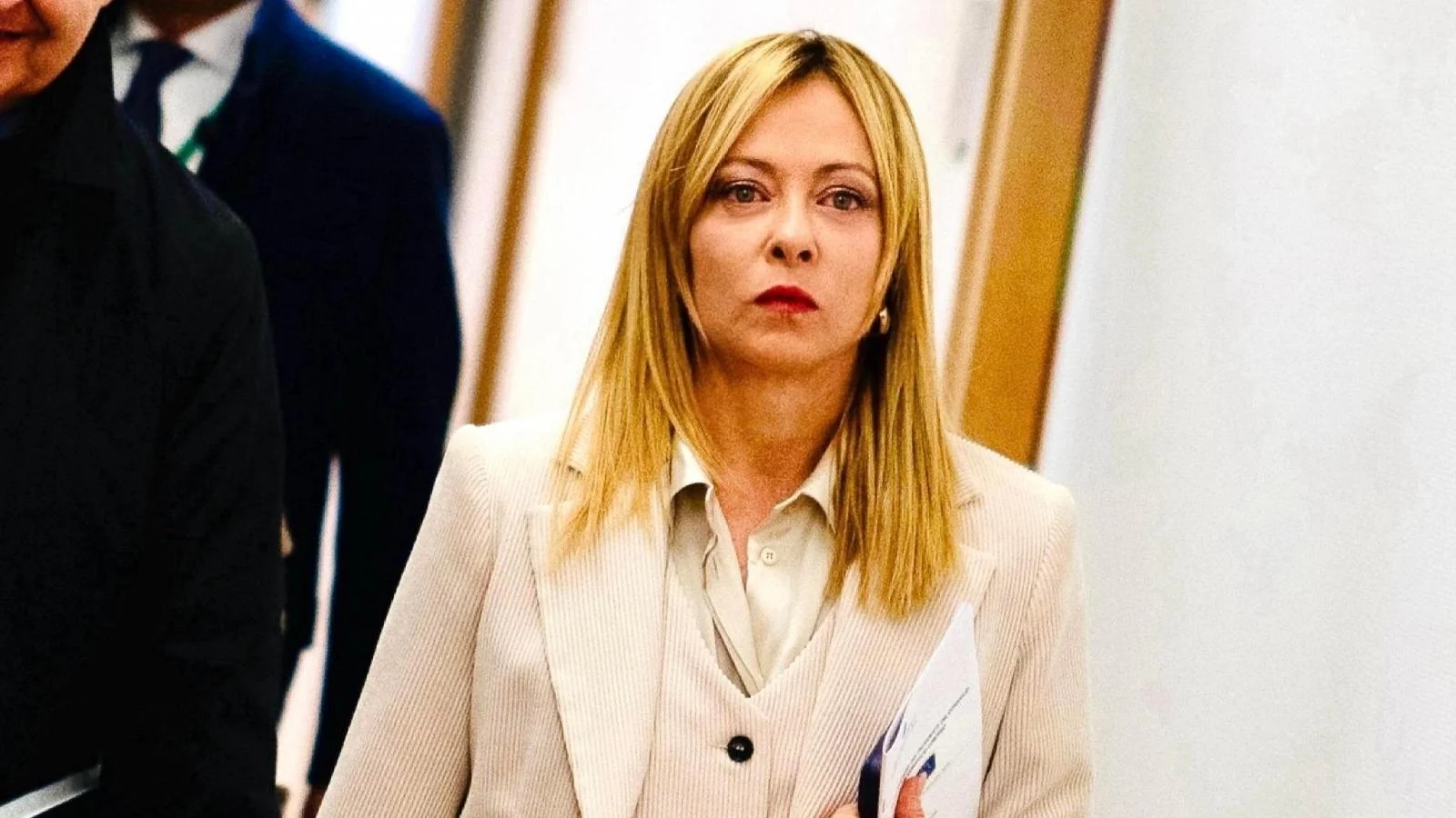 Meloni sobre o caso Pucci em Sanremo: “Não suporto o duplo padrão da esquerda”