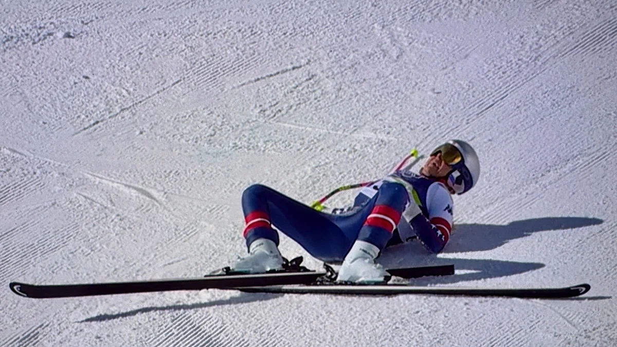 Lindsey Vonn sofre queda em Milano Cortina: fratura deslocada, operada em Treviso e equipe monitora condição