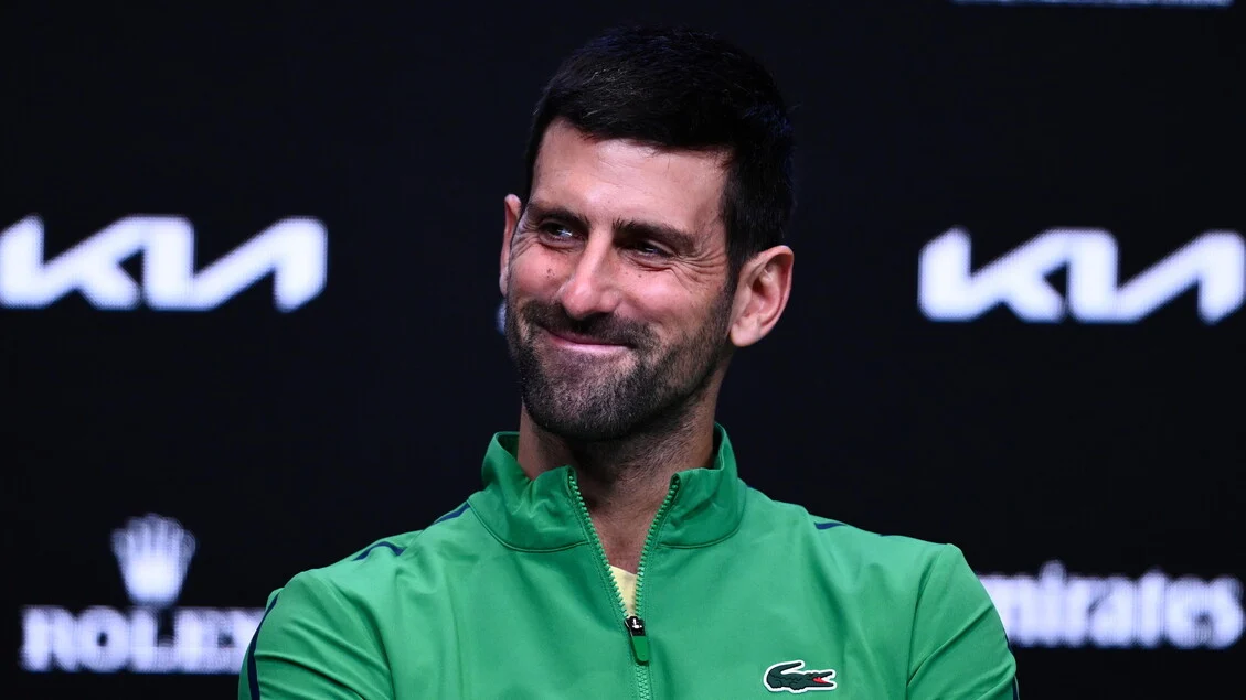 Novak Djokovic acompanha competição de patinação artística em Assago durante Milano-Cortina