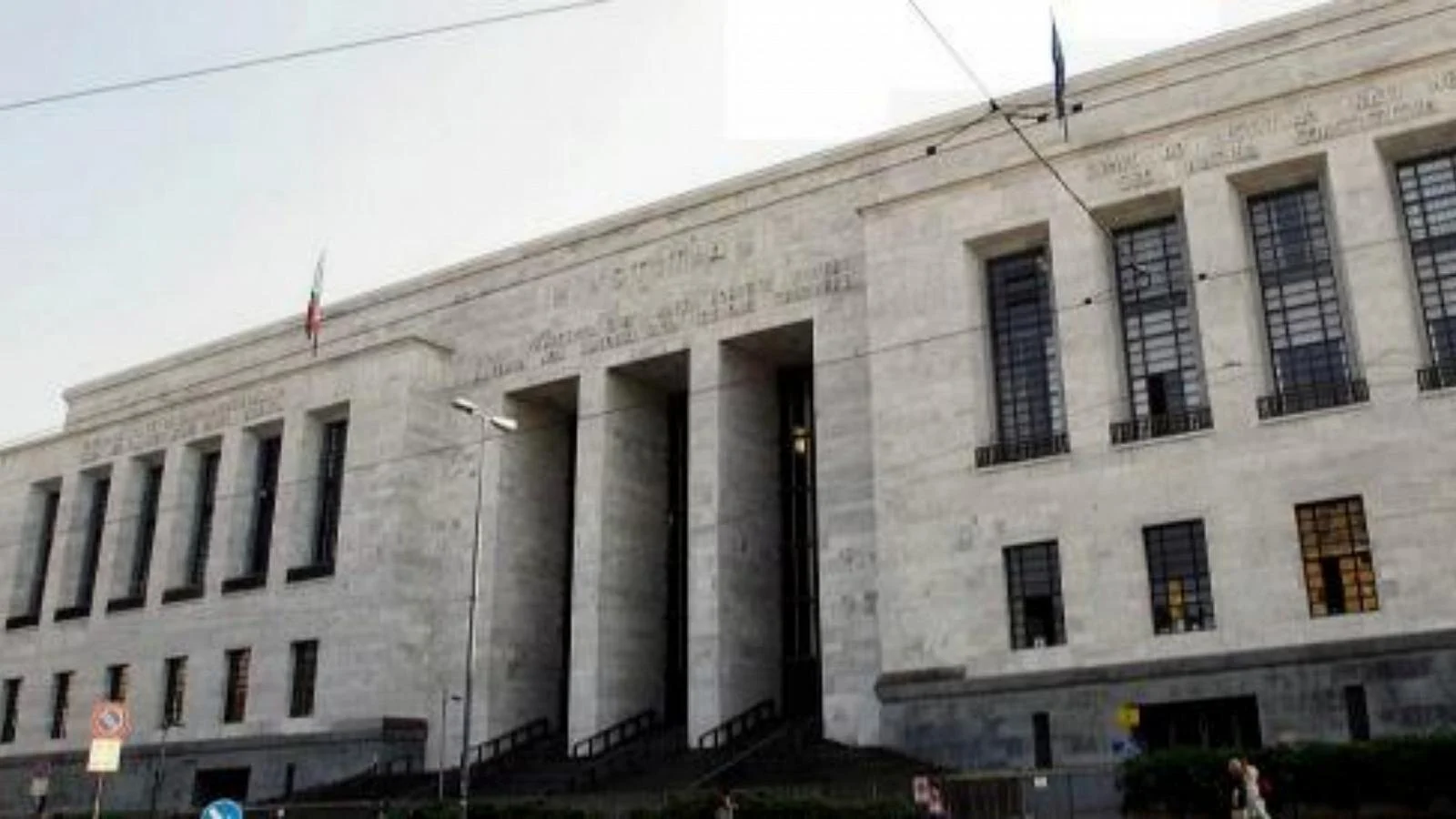 Ex-caminhoneiro Giuseppe Vegnaduzzo é interrogado em Milão por suspeita de ser um dos 'cecchini' em Sarajevo