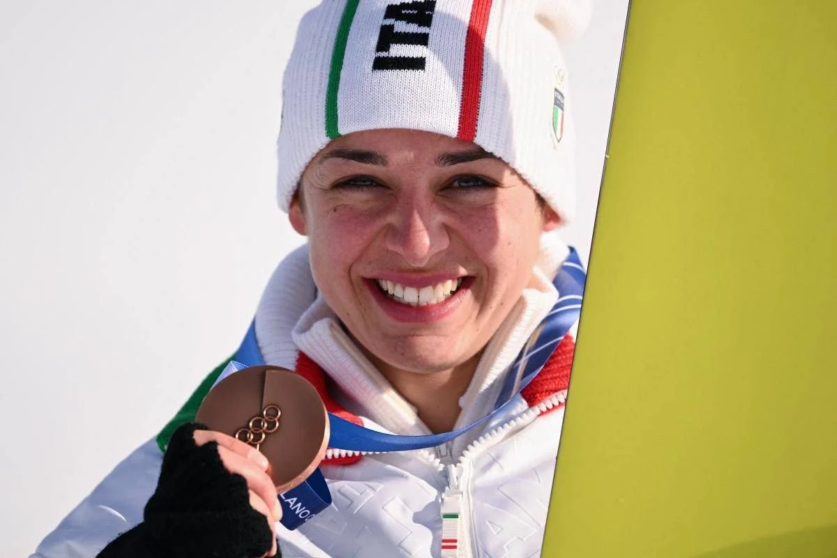 Medalhas que se partem em Milano Cortina 2026: o caso que preocupa atletas e organizadores