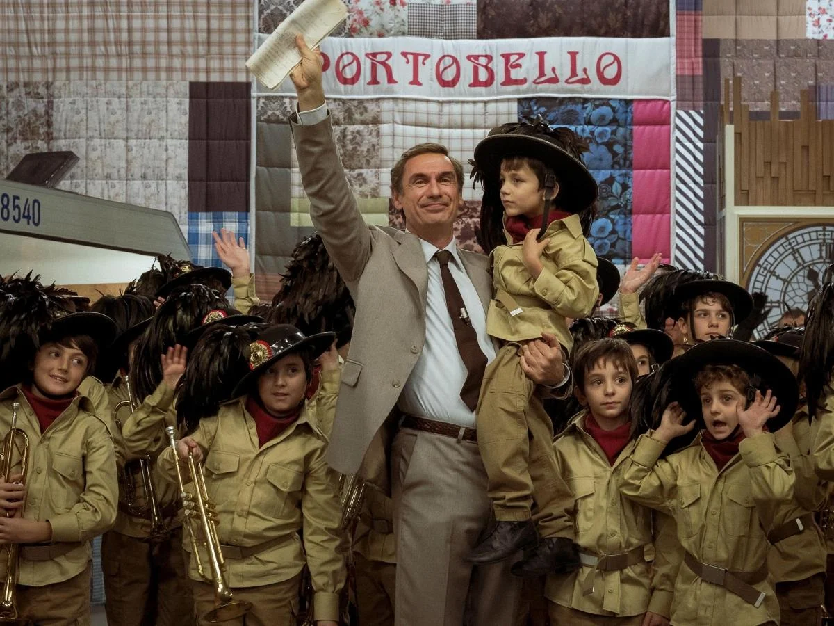 Marco Bellocchio recria o julgamento de Enzo Tortora em 'Portobello': o drama da malagiustiça chega à HBO Max