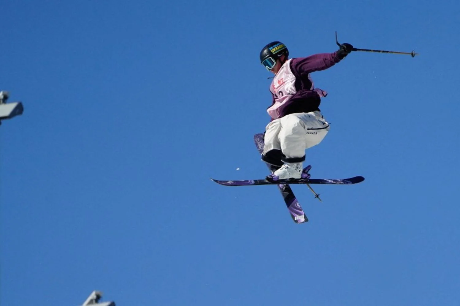 Milano-Cortina: CIO proíbe capacete personalizado de atleta ucraniana e reabre debate sobre expressão política nos Jogos