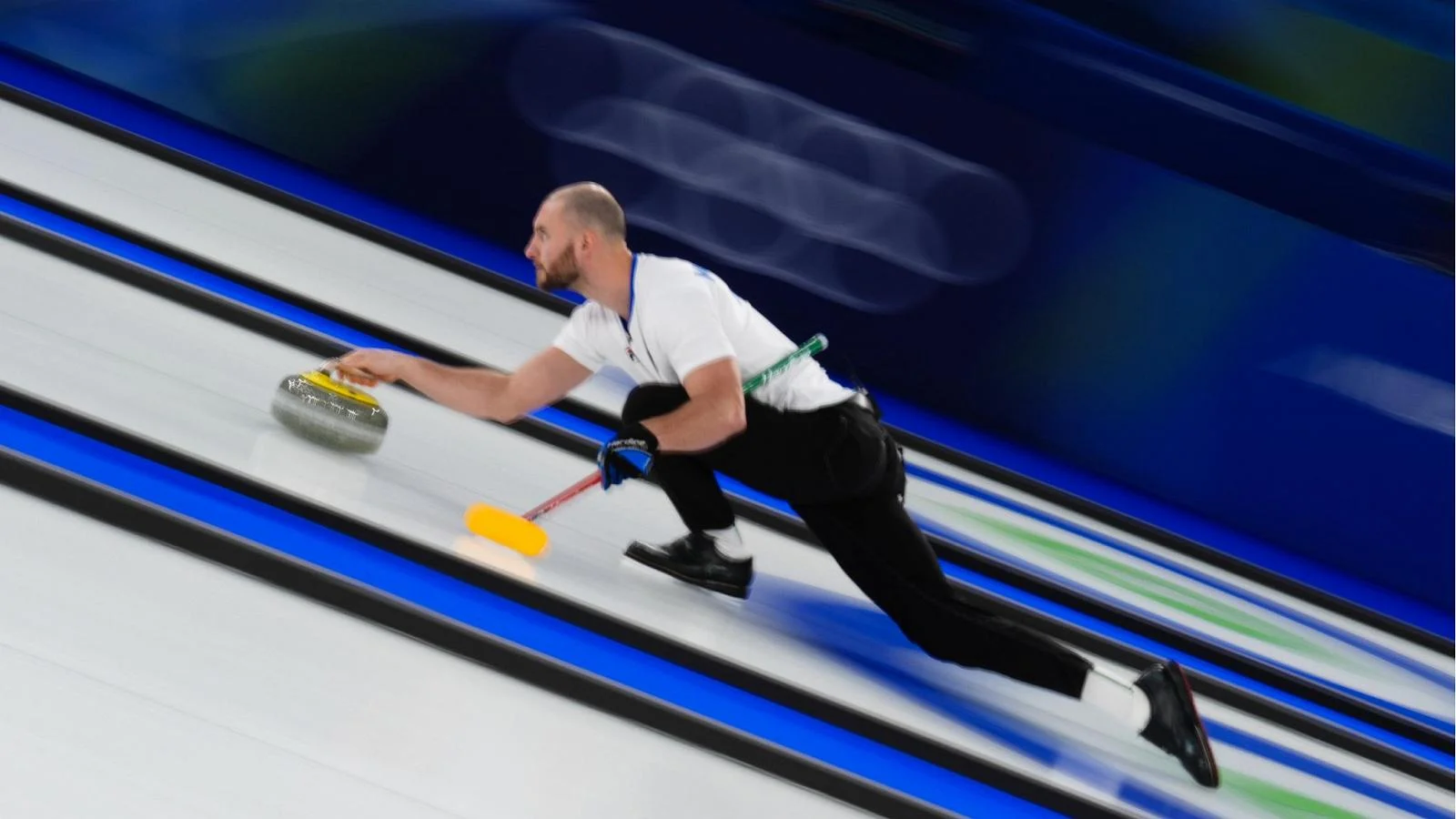 Mosaner exige ao Pd a remoção de post com imagens de curling usado no debate sobre o referendo