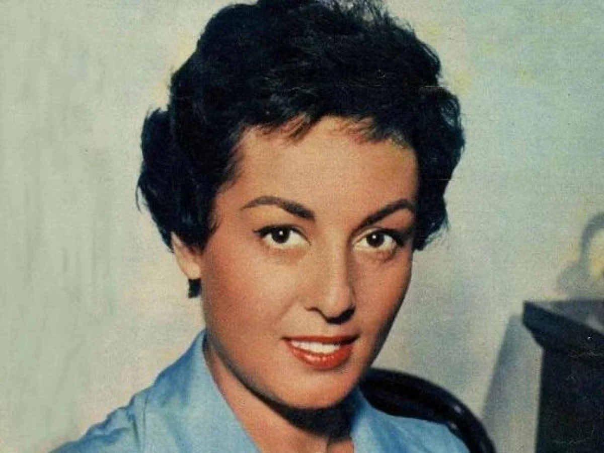 Morre Bianca Maria Piccinino, pioneira do telegiornalismo italiano; família manteve sigilo por mais de seis meses