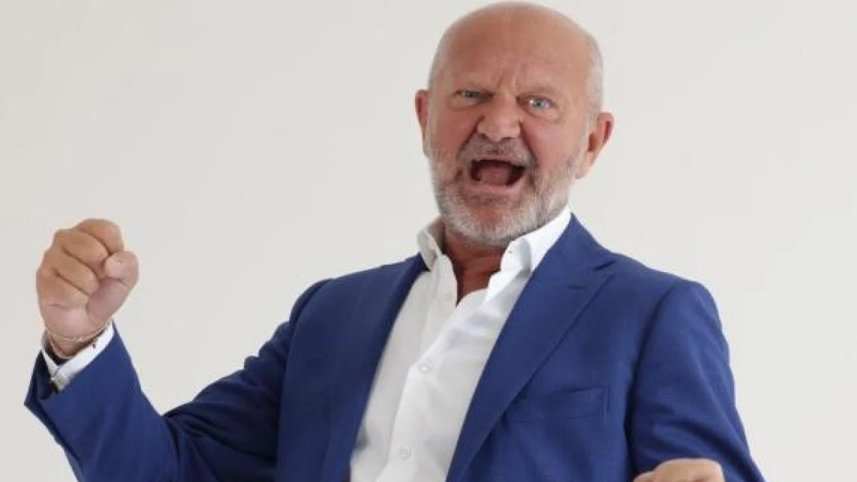 Carlo Conti explica saída de Pucci: “O medo de ser tratado como Crozza pesou”