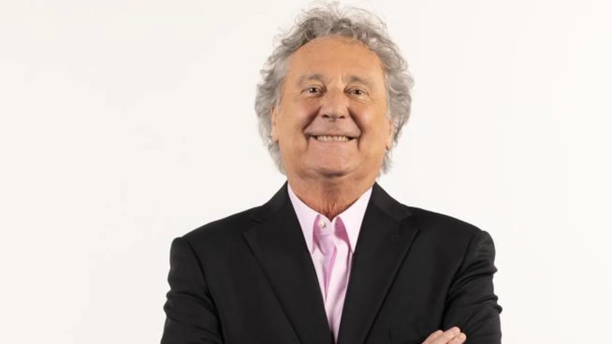 Enzo Iacchetti notifica Meta e exige remoção de posts que o associam ao nazismo