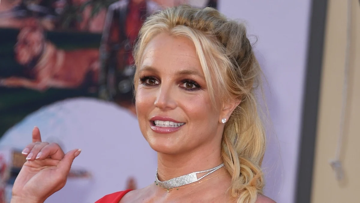Britney Spears vende seu catálogo musical por cerca de 200 milhões de dólares: o preço da memória pop