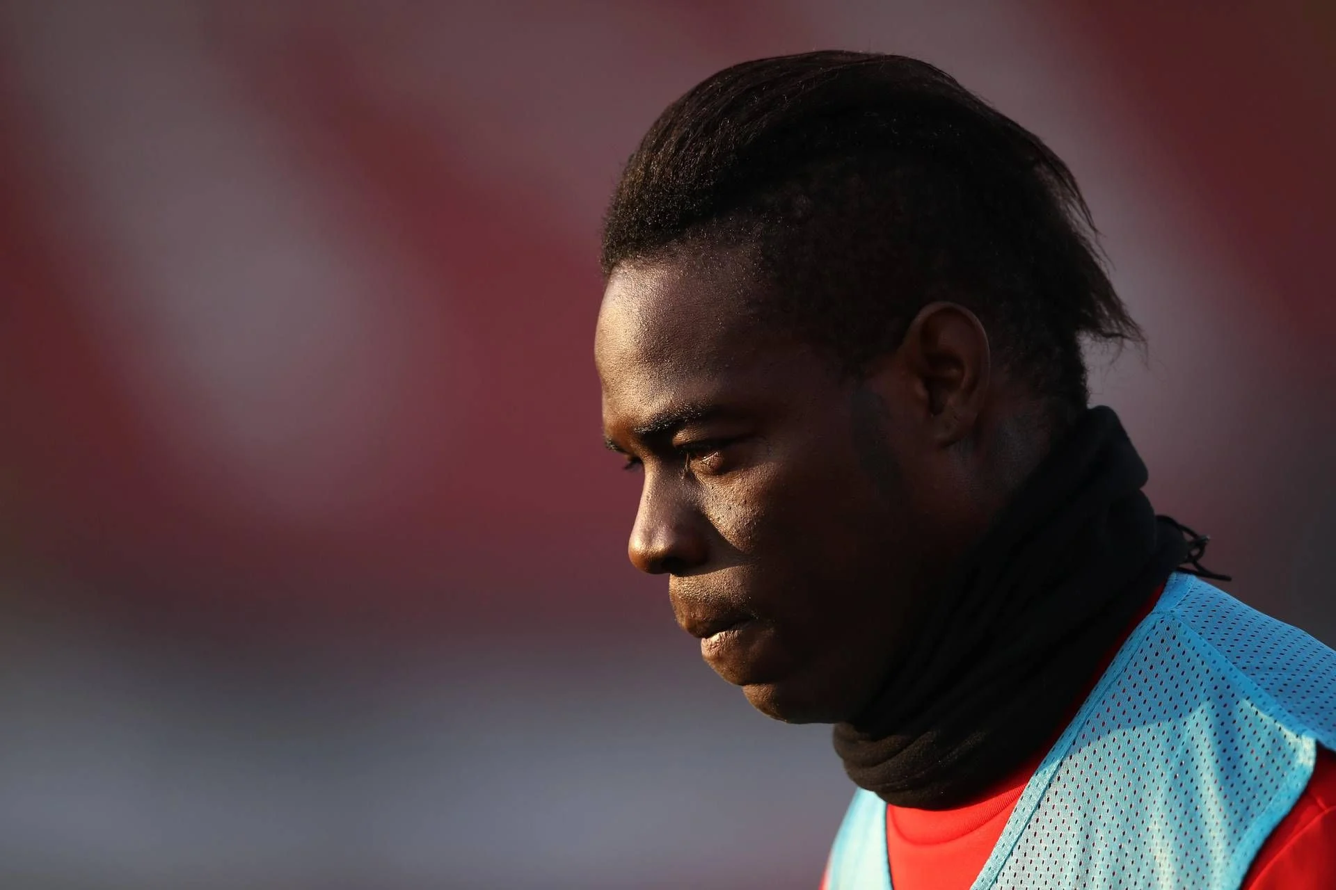 Balotelli denuncia episódio de racismo na Arábia Saudita: “Agora basta”