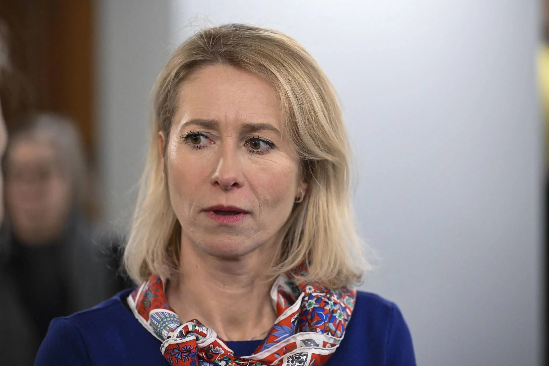 UE discute competitividade em Alden-Biesen: Kallas rejeita protecionismo enquanto líderes debatem dívida comum