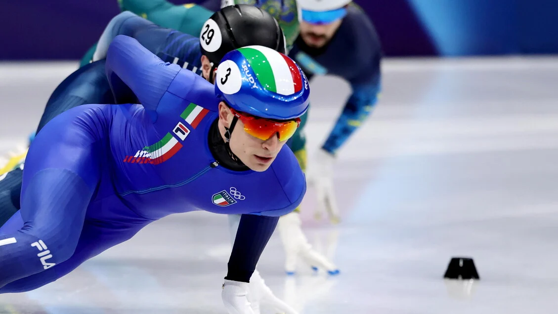 Milano Cortina 2026: Sighel penalizado e eliminado nos 1.000 m do short track