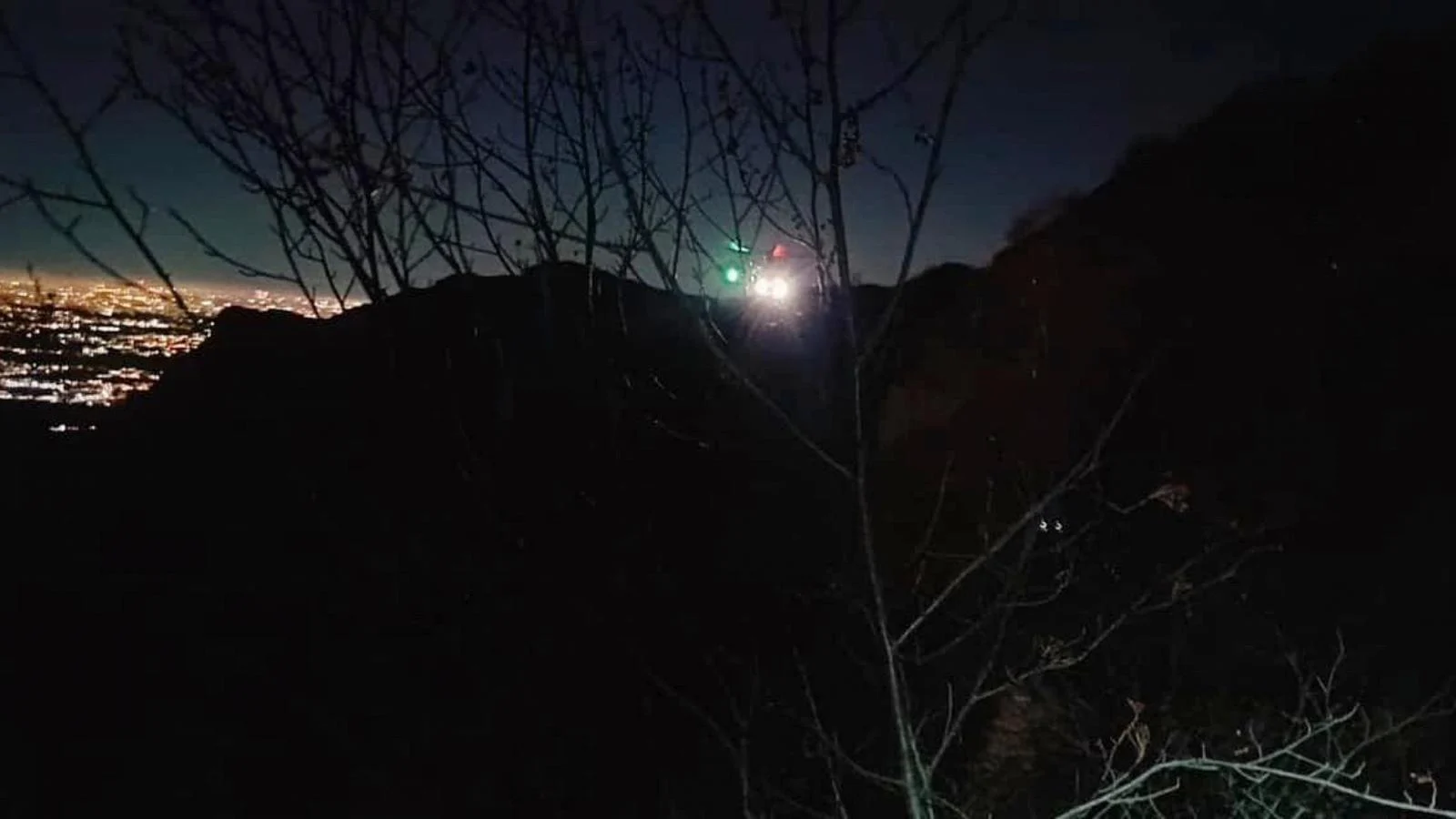 Avalanche em Madesimo deixa três resgatados e um desaparecido; buscas seguem em Lago Nero