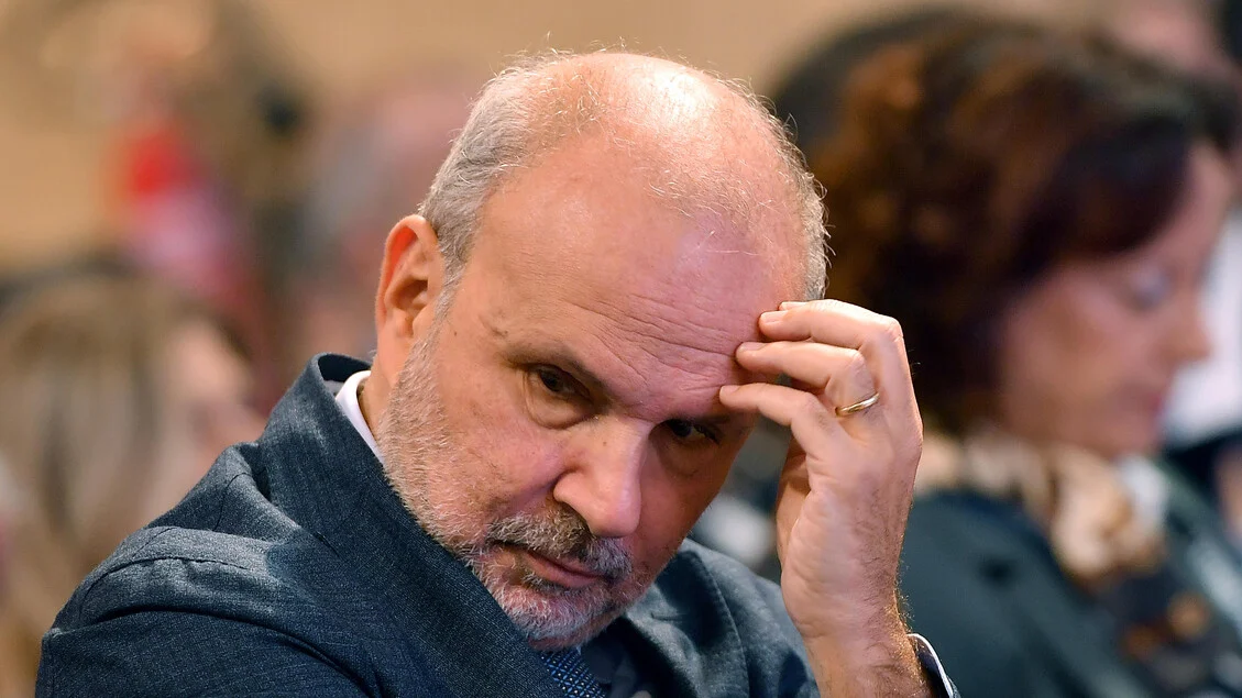 Schillaci promete esclarecer caso da criança transplantada em Nápoles