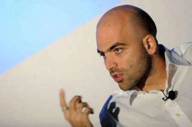 Saviano acusa: 'Serie A falsada' após episódio Bastoni e ataque a Marotta