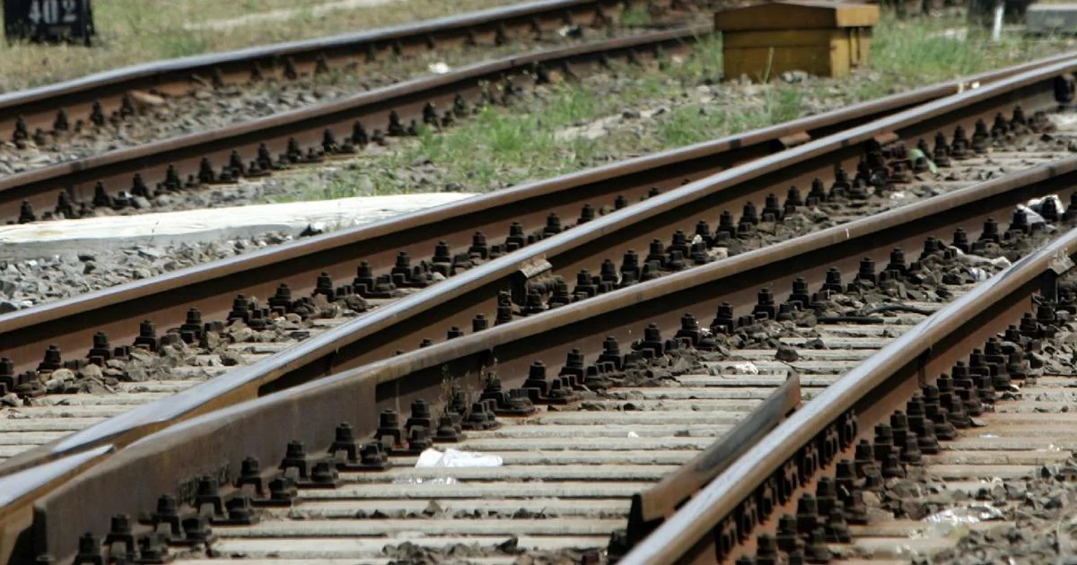 Descarrilamento por avalancha no Valais: Trem regional da Suíça deixa vários feridos