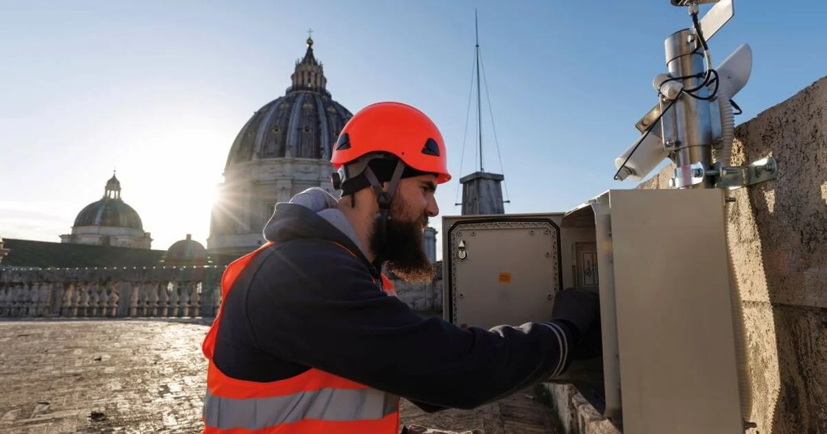 Basílica de São Pedro recebe monitoramento 3D 'Oltre il visibile' desenvolvido por Eni e Fabbrica