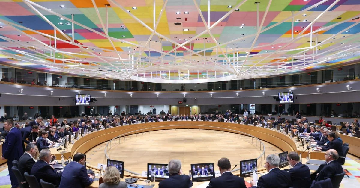 Paraísos fiscais: UE inclui Vietnã na 'lista negra' e retira Fiji, Samoa e Trinidad e Tobago