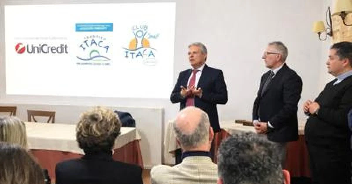 UniCredit cria hub digital em Lamezia Terme para inclusão laboral de jovens com fragilidade psíquica