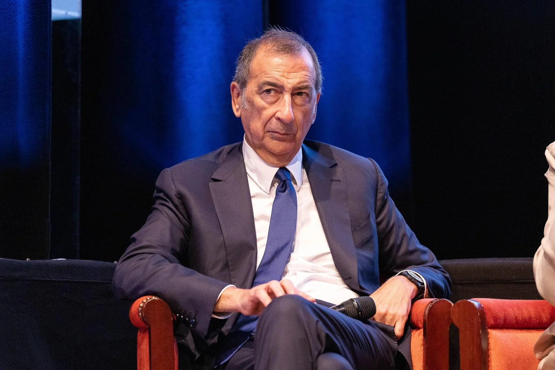 Sala reconhece erro de Bastoni, mas lembra simulações de Del Piero e Chiellini: um debate maior que o lance