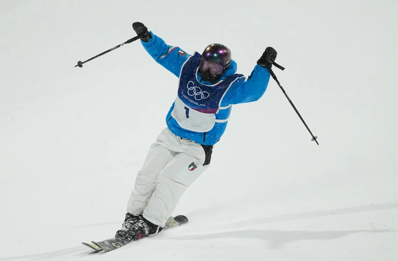 Le foto più belle della medaglia di bronzo vinta da Flora Tabanelli: le incredibili acrobazie del freestyle olimpico — corrieredibologna.corriere.it
