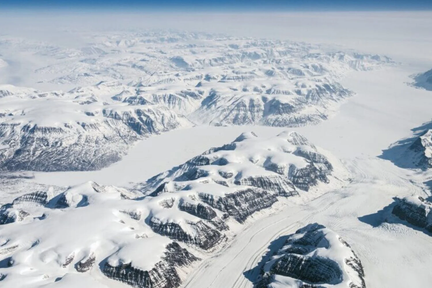 Groenlândia: convecção térmica dentro da calota revela gelo surpreendentemente mais macio