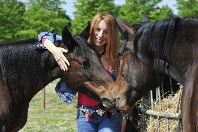 «I cavalli sono amici, non si mangiano». Verso una legge a tutela degli equidi: basta sfruttamenti, no al Palio — corriere.it