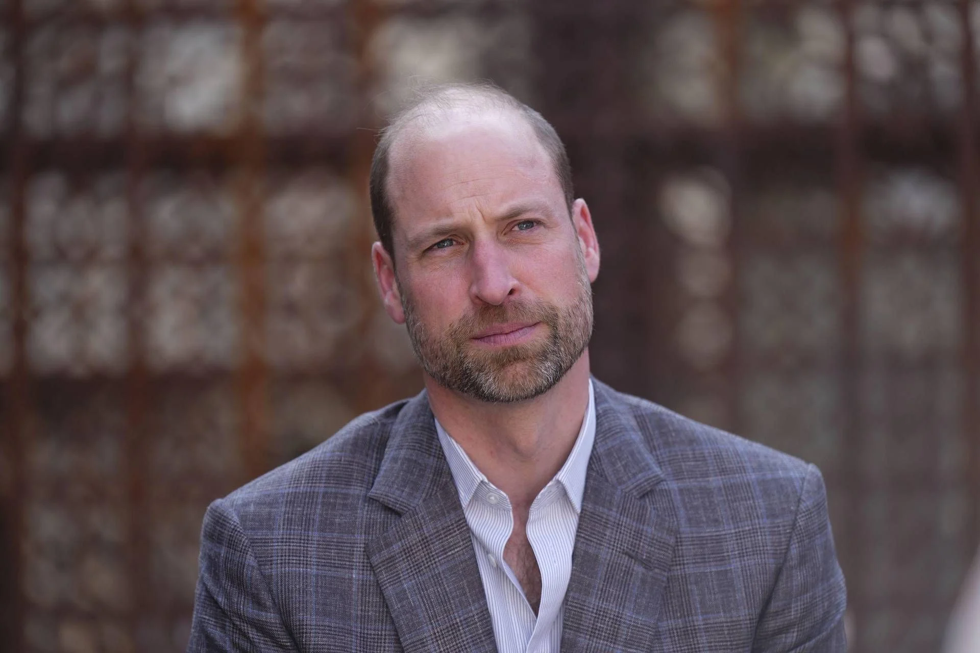 Príncipe William reforça prioridade à saúde mental e investe na prevenção do suicídio