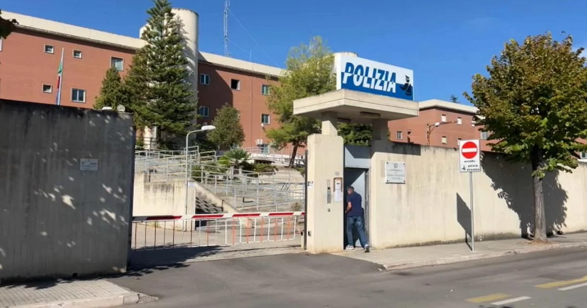 Criança de 15 meses morre após ingestão de cocaína em Vasto; mãe indiciada