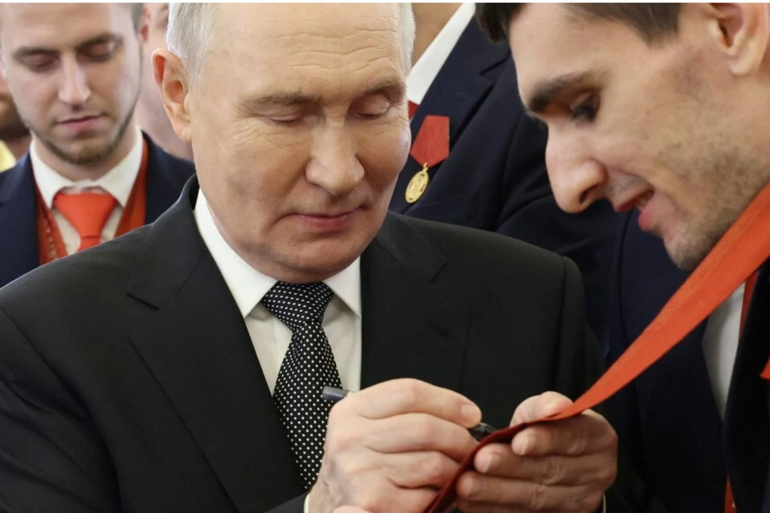 Ucrânia anuncia boicote à cerimônia de abertura das Paralimpíadas Milano Cortina 2026