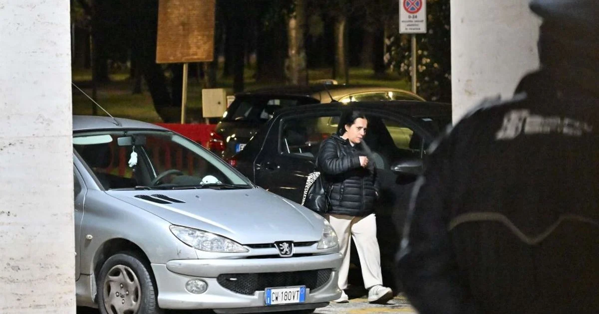 Criança em estado crítico no Monaldi: equipe afirma que está sedada e que não será interrompido o suporte