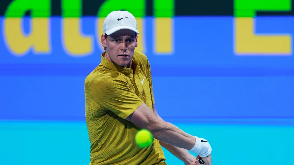 Sinner avança em Doha e enfrenta Mensik nos quartos do ATP 500